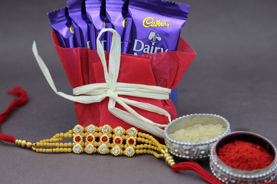 15 Beads Rakhi With Dairy Milk - 5 small